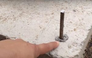 Fixação do pé direito no radiê