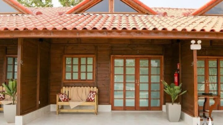 Casas, onde a vida se desenrola em momentos de felicidade.