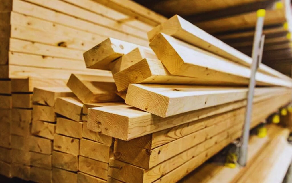 O Pinus Autoclavado, a madeira tratada que une beleza e durabilidade.