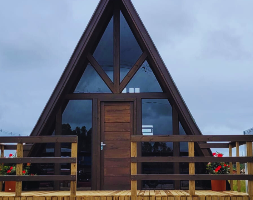 Os chalés A-frame, a simplicidade que encanta e acalma a alma.